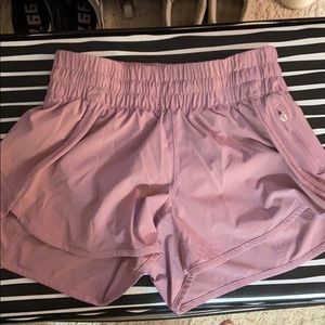 COPY - Lulu lemon tracker shorts